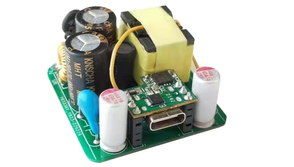 充电器电源芯片方案实物图